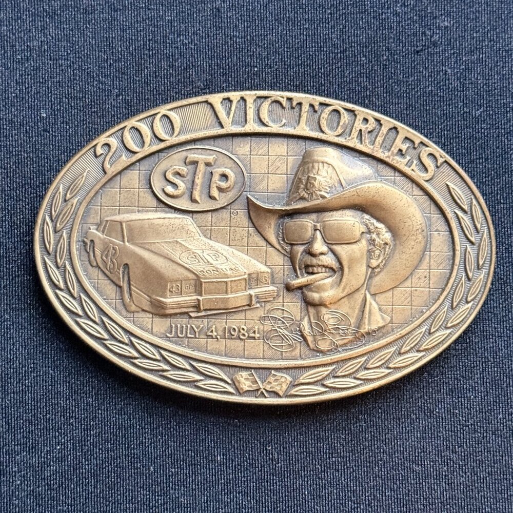 Commemorative Richard Petty medal -  STP 30th Anniversary